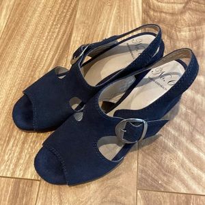 No. 6 Margo Slingback Wedges